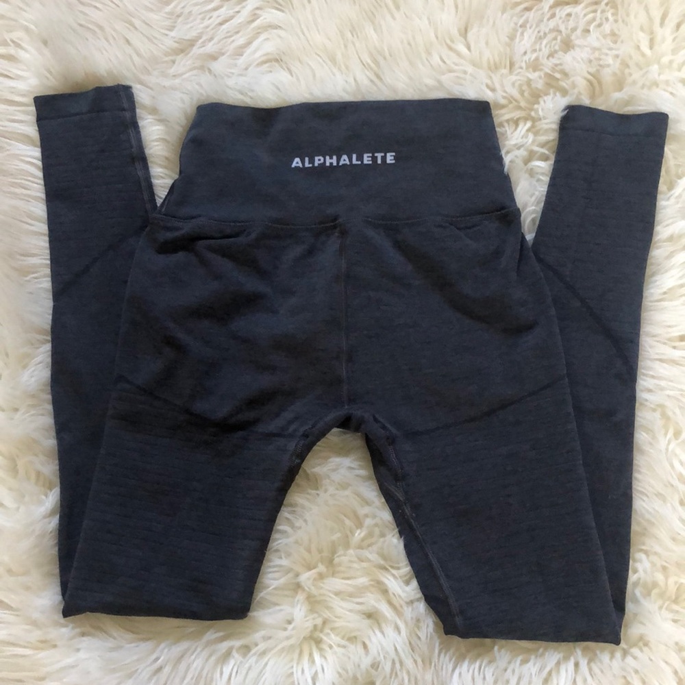 Alphalete leggings